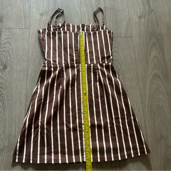 Reformation Westlake Stripe Mini Dress in Coffee Brown Size 2 - Picture 14 of 16